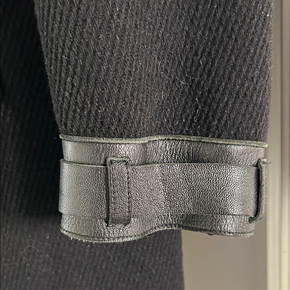 Vince wool blend coat with leather trim, size 4 - Picture 4 of 11